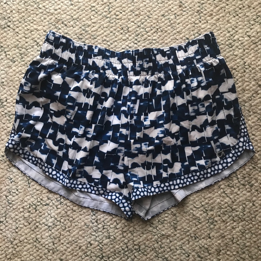 GapFit running shorts, size M